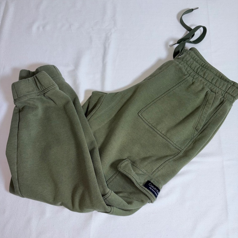 Calvin Klein Performance Cargo Joggers Medium Olive Green Fleece